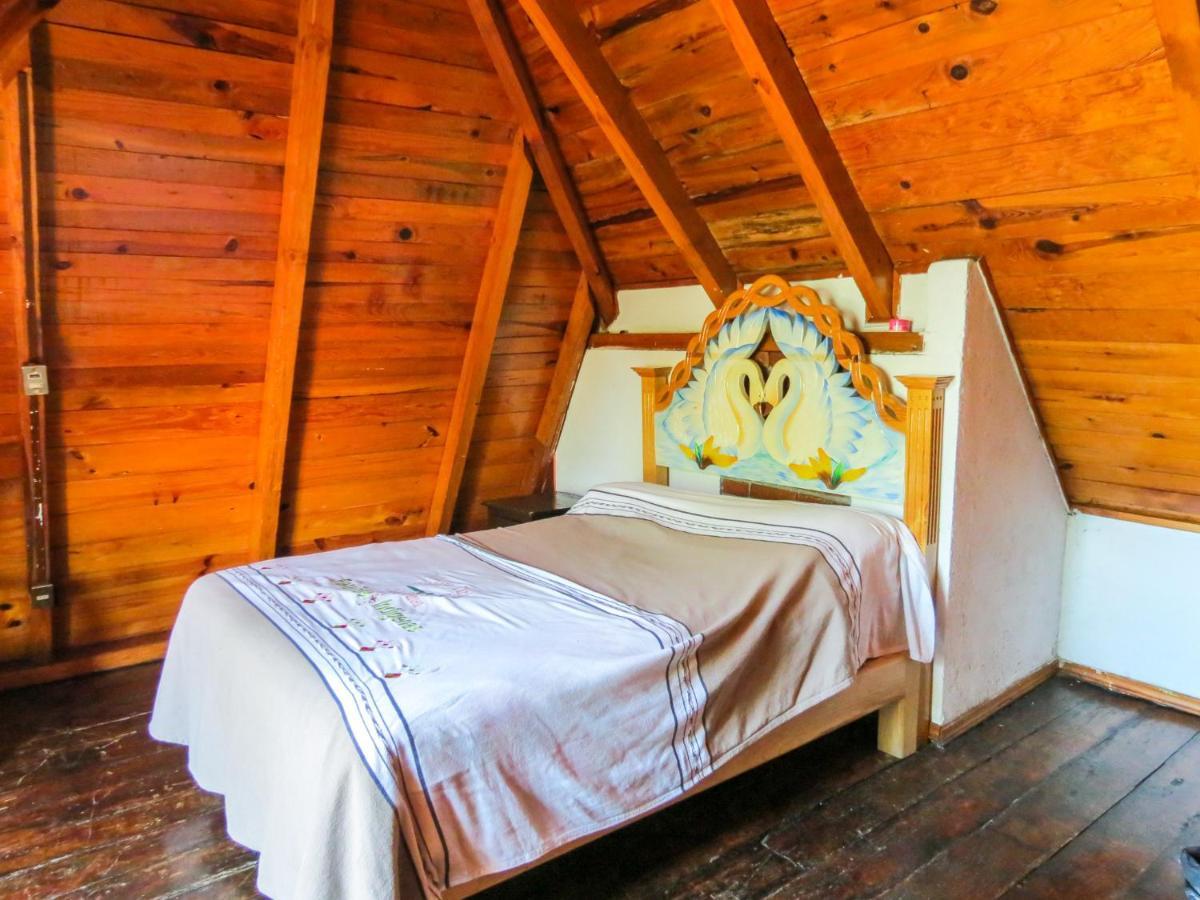 Cabanas Yunuen By Rotamundos Patzcuaro Luaran gambar