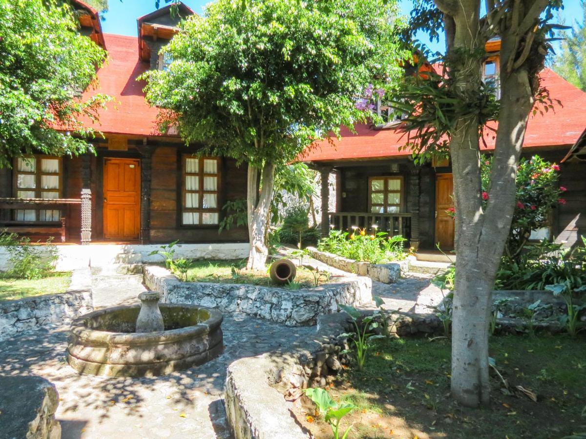 Cabanas Yunuen By Rotamundos Patzcuaro Luaran gambar